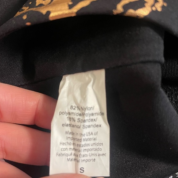 Beyond Yoga Lost Your Marbles High Waisted Midi Legging Black/Rose Gold Marble - Picture 6 of 7